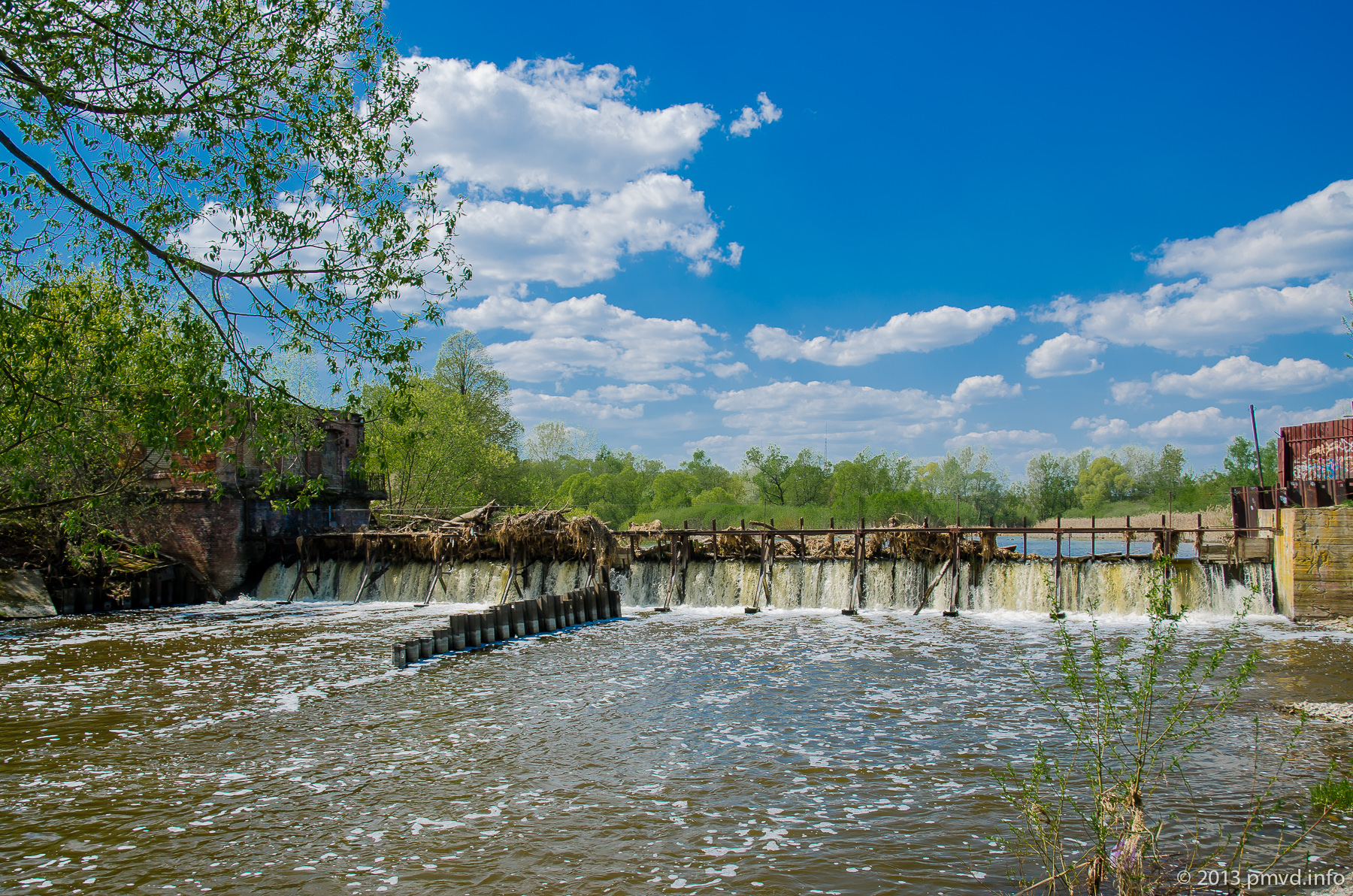 A dam of Naro-Fominsk weaving-mill.
