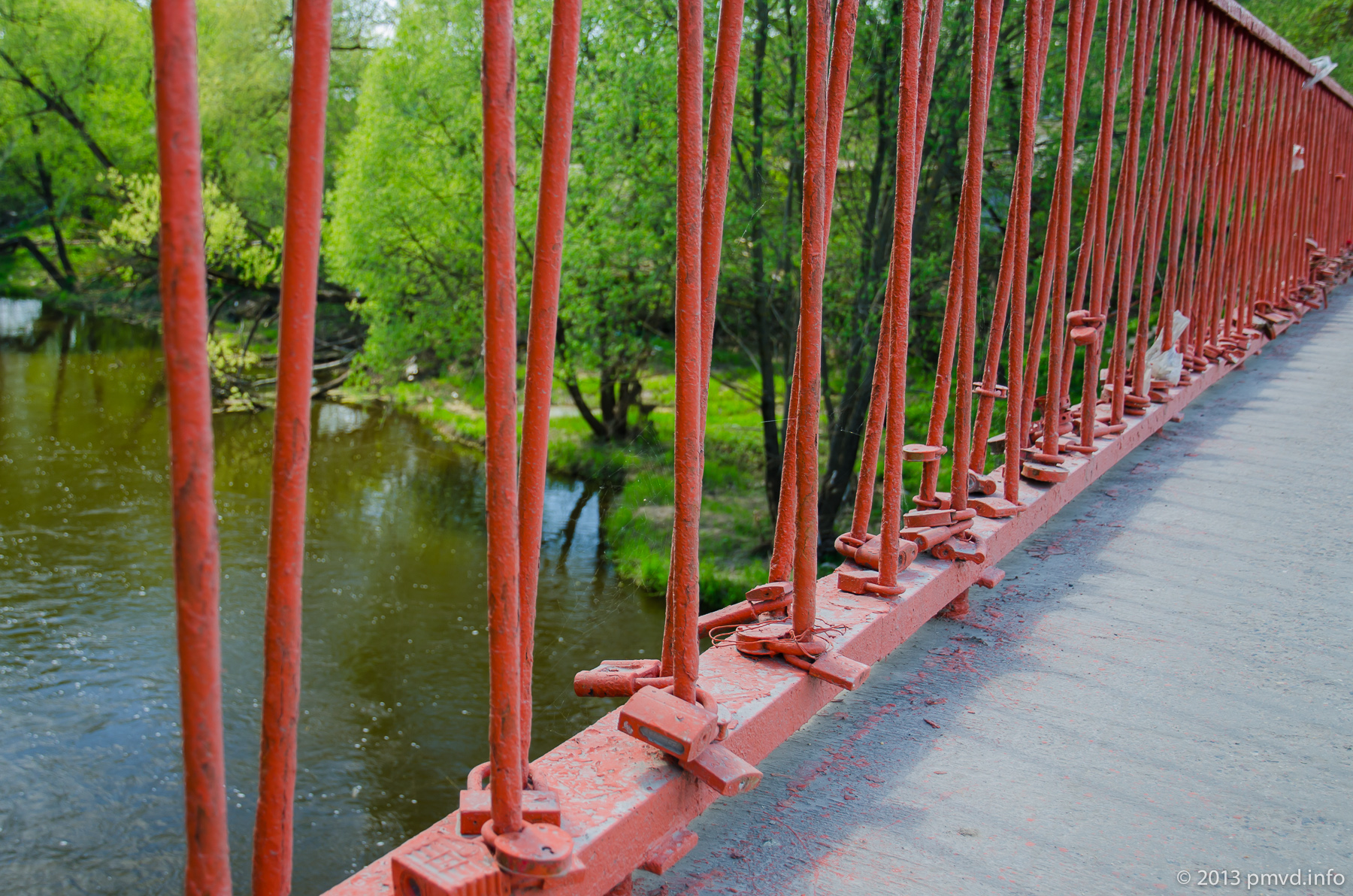 Гламурный мост через реку Нара. Наро-Фоминск.